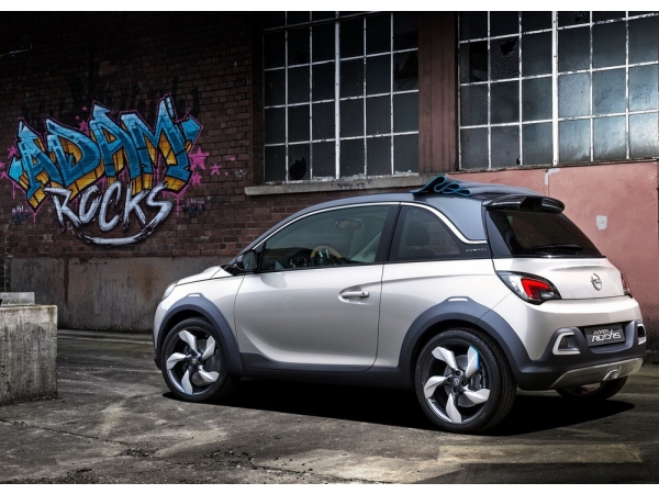 Opel Adam -  !