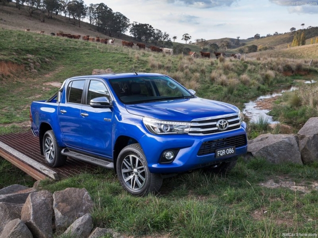      Toyota HiLux