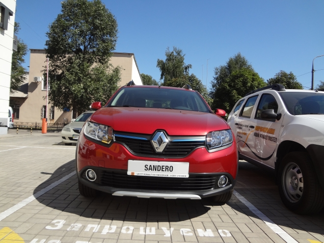   - Renault Sandero Stepway  !