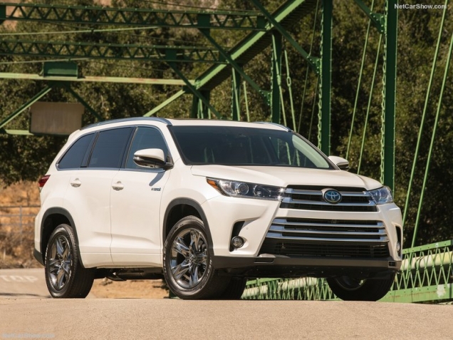  Toyota Highlander 2017: , 