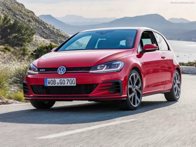  Volkswagen Golf GTI -  