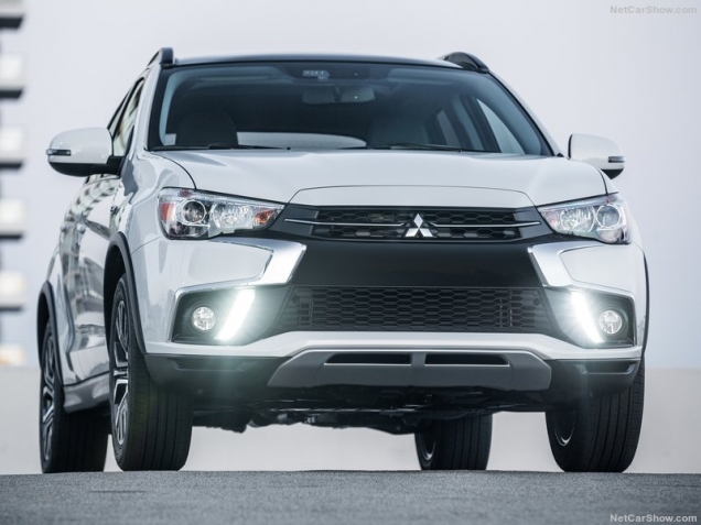    Mitsubishi Outlander Sport 2018