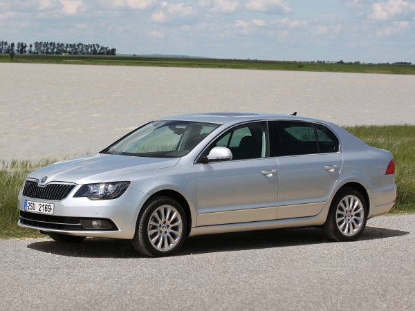 Skoda    Superb  