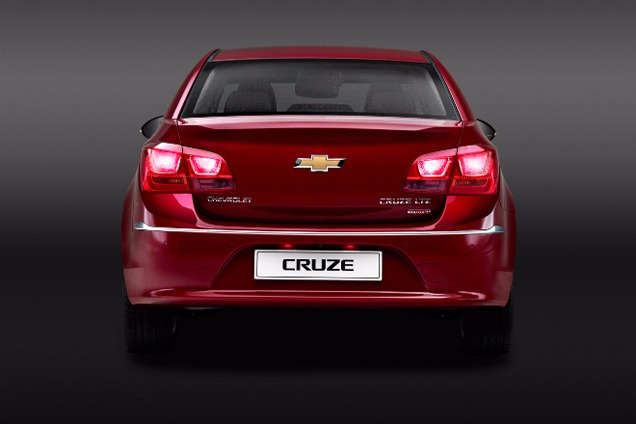      Chevrolet Cruze