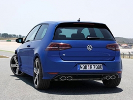 Volkswagen     296- Golf R