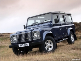 Land Rover    Defender  2 