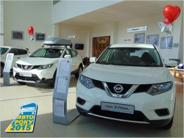  Nissan Qashqai  Nissan X-Trail       - 2015