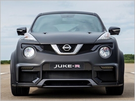  Nissan   Juke     GT-R Nismo