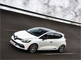 Renault Clio RS 220 Trophy           