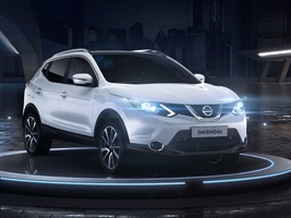    NISSAN Qashqai!