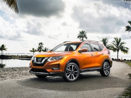   Nissan Rogue 2017     