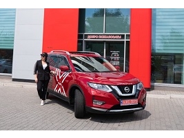 X-TRAIL -   