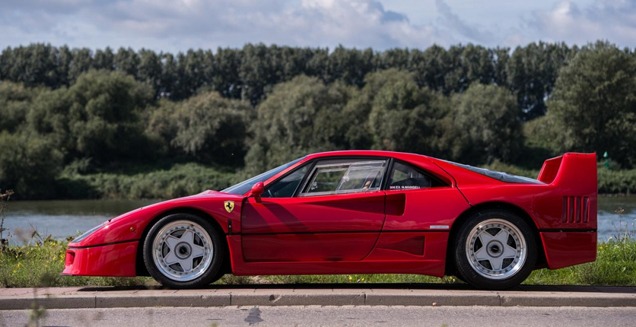    Ferrari F40     