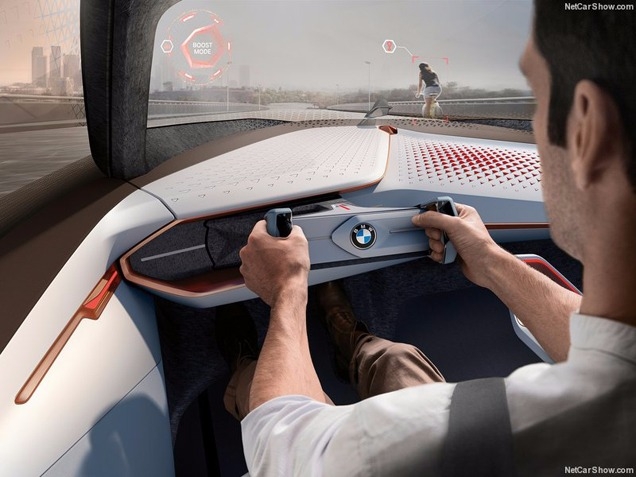  BMW     Vision Next 100