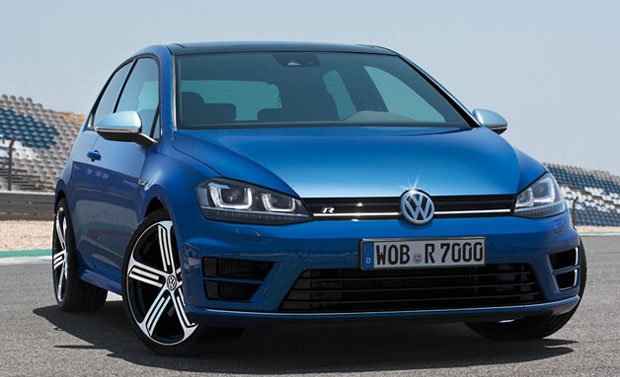 Volkswagen     296- Golf R