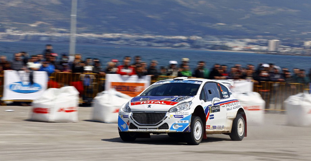   PEUGEOT 208 T16