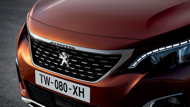  SUV Peugeot 3008    2017