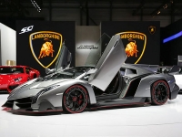  Lamborghini Veneno  3      