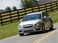      Chevrolet Cruze 2012   8000 