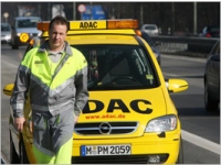 ADAC  :          