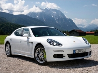 Porsche Panamera    10  ()