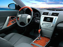    Toyota Camry 2010  !