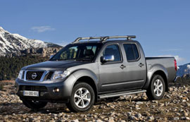 Nissan Navara . 